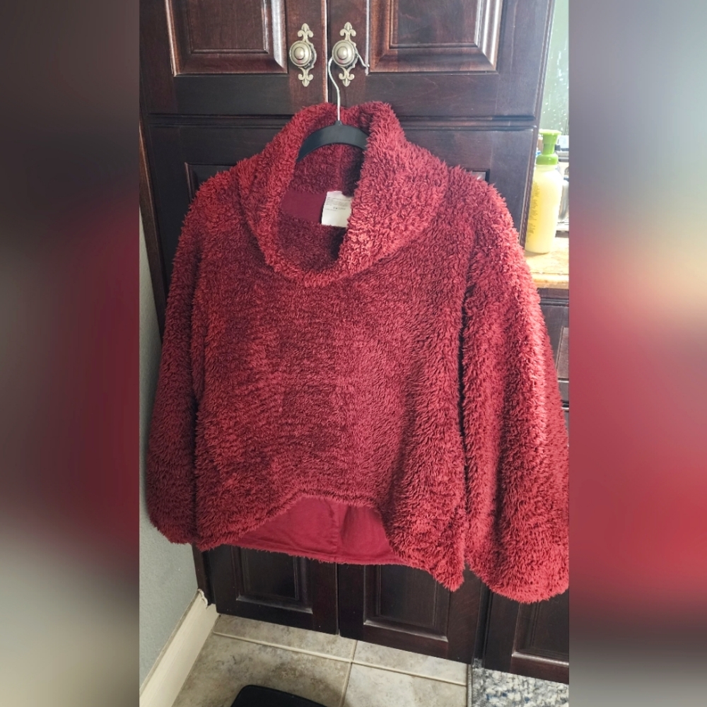 Lululemon Warm Sherpa Pullover